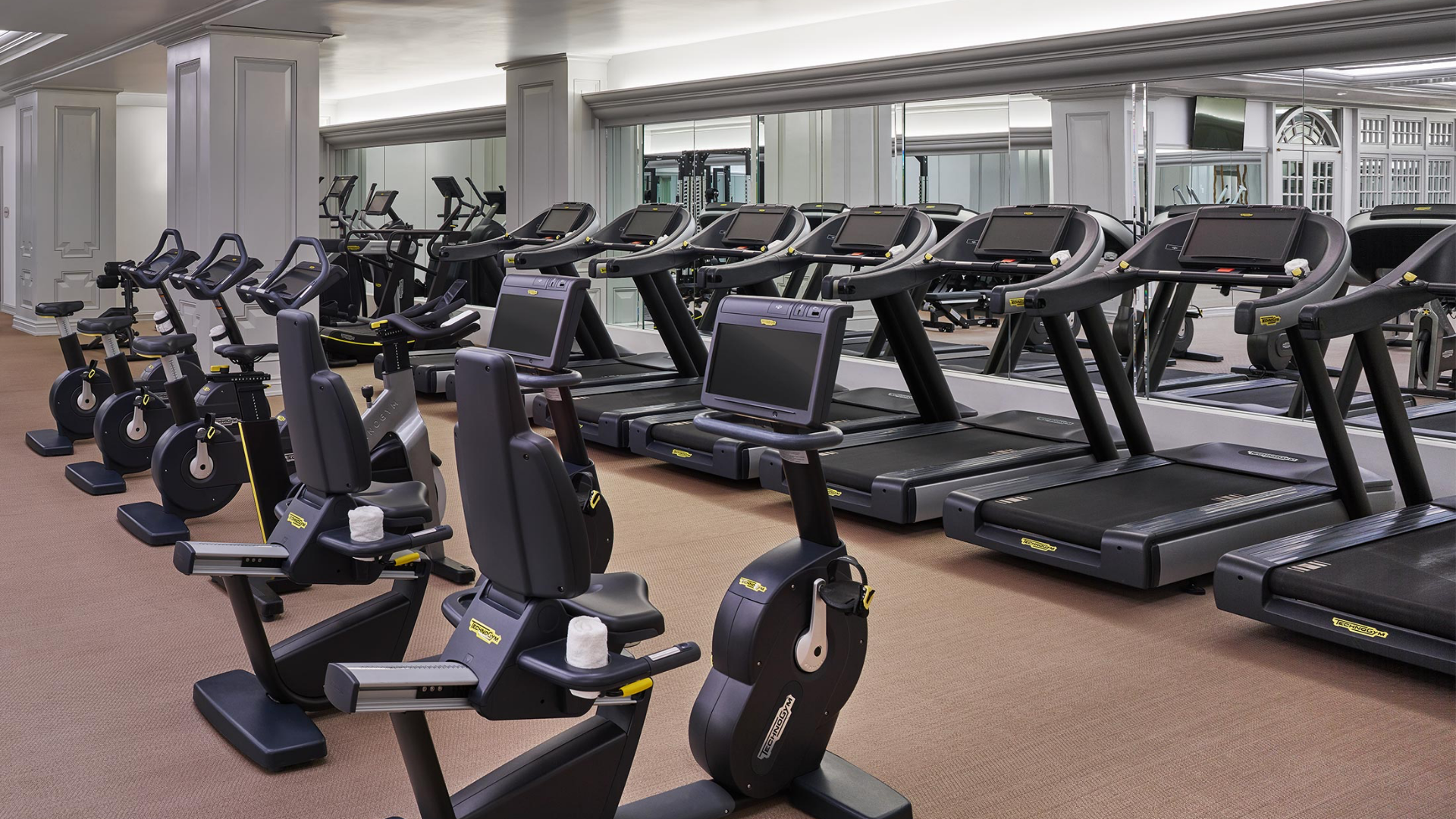 Health Club & Fitness Center at the Silver Legacy Resort and